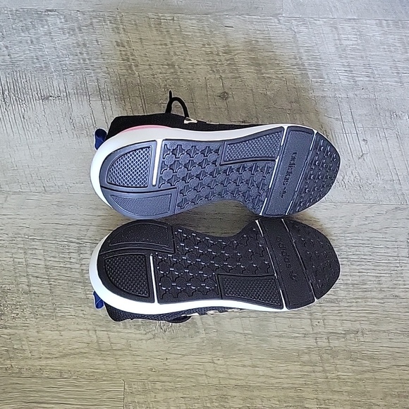 Women's Adidas Swift Run 22 - Picture 4 of 5